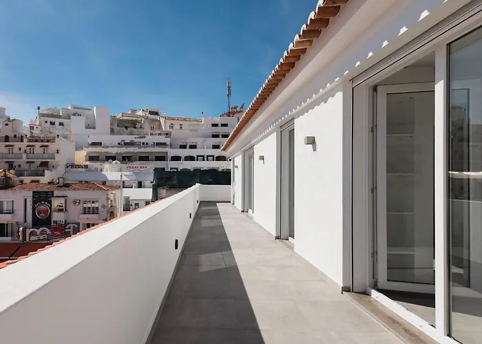 Casas Barulho Penthouse Old Town